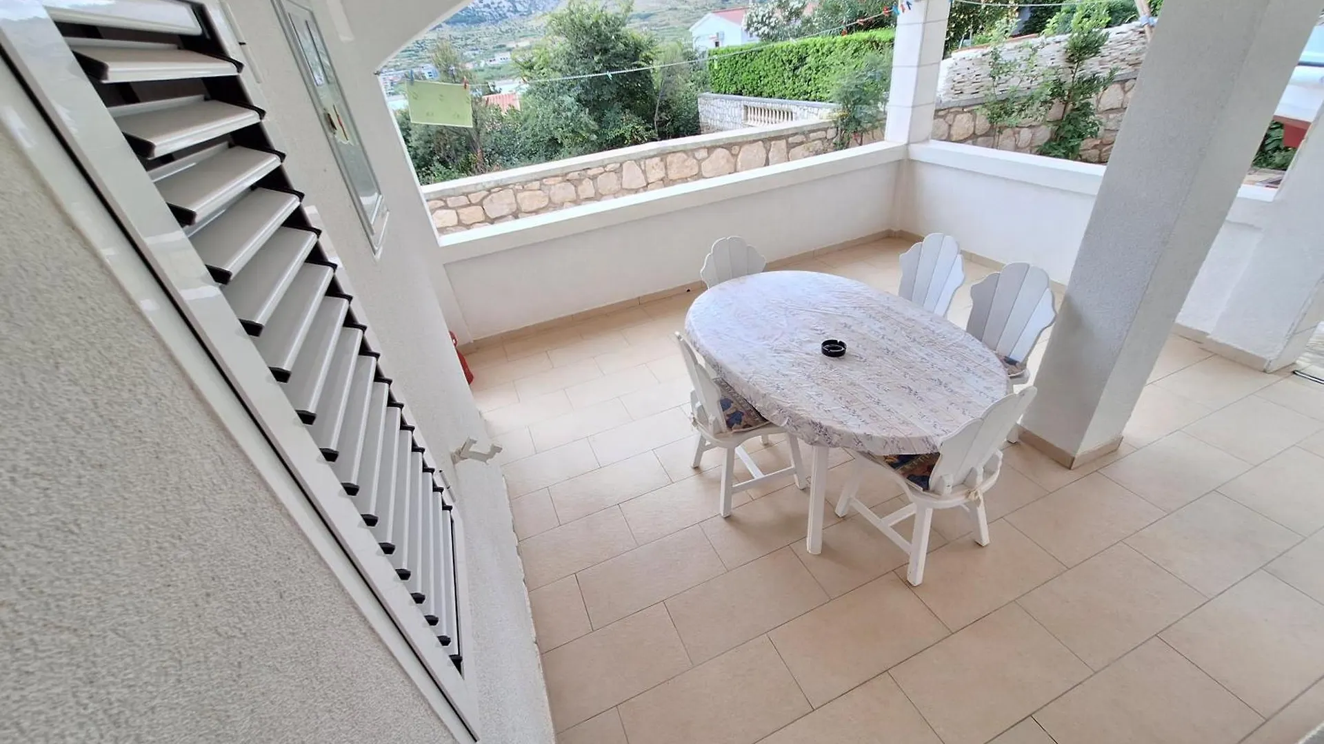 Sunny Bi-Pi Apartment Pag Town Croatia