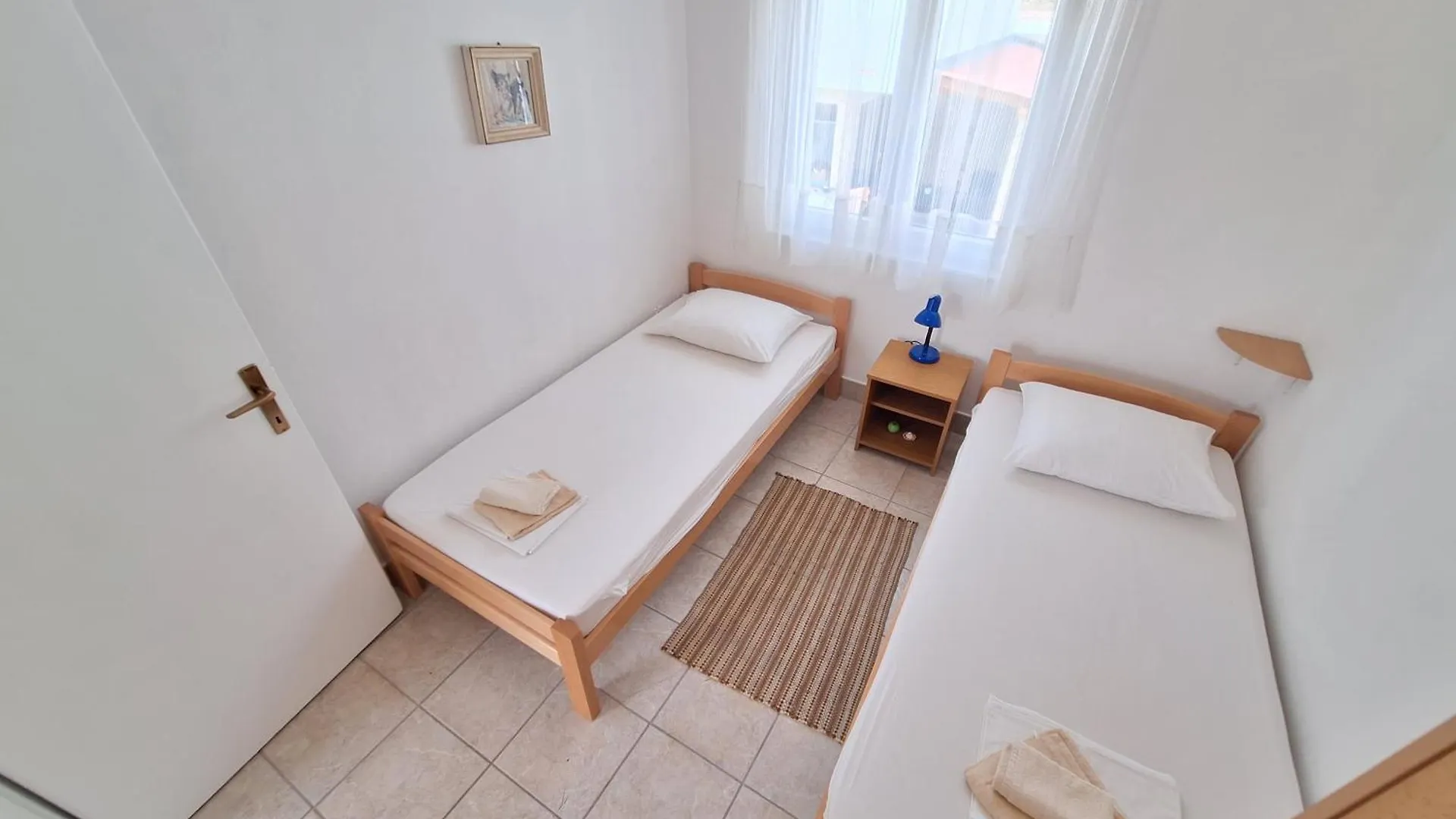 Sunny Bi-Pi Apartment Pag Town 0*,  Croatia